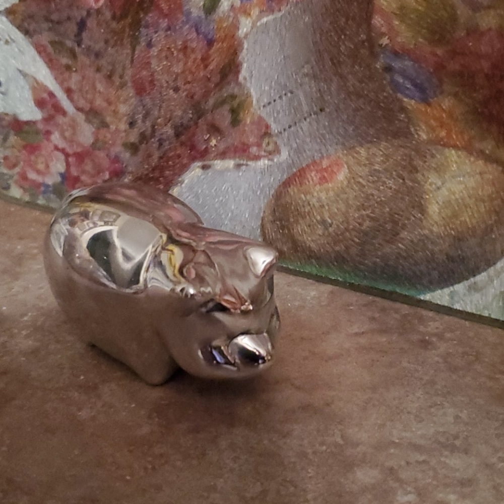 Hoselton Canada Baby Pig Aluminum Sculpture